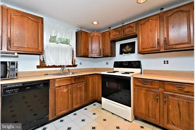 500 Burton Road, Oreland, PA 19075 - Photo 13