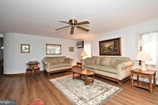 500 Burton Rd, Oreland, PA 19075 - Photo 23