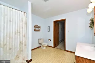 500 Burton Rd, Oreland, PA 19075 - Photo 43