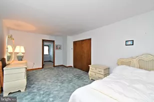 500 Burton Rd, Oreland, PA 19075 - Photo 39