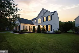 470 Creekview Dr, Harleysville, PA 19438 - Photo 1