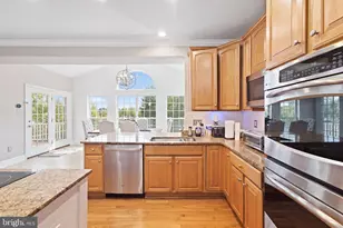 470 Creekview Dr, Harleysville, PA 19438 - Photo 9