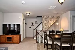 3002 Davenport Wy, Pennsburg, PA 18073 - Photo 11