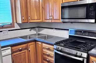 2350 N Parkview Dr, West Norriton, PA 19403 - Photo 9