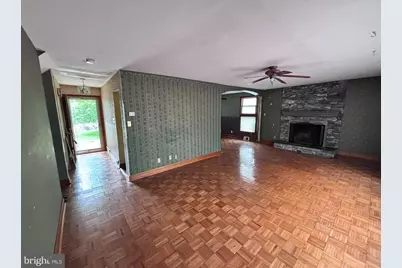 2350 N Parkview Drive, West Norriton, PA 19403 - Photo 5