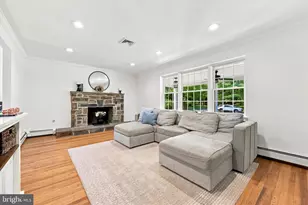 649 Midway Ln, Blue Bell, PA 19422 - Photo 5