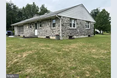2122 Yarnall Road, Pottstown, PA 19464 - Photo 3