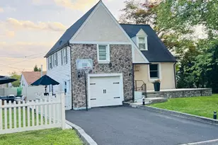 2344 Kenderton Ave, Abington, PA 19001 - Photo 39