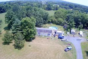 227 Schlegel Rd, Gilbertsville, PA 19525 - Photo 1