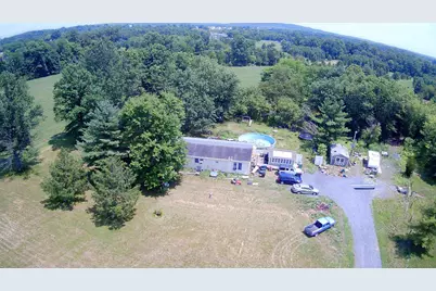 227L Schlegel Road, Gilbertsville, PA 19525 - Photo 5