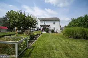 250 Longchamp Dr, Souderton, PA 18964 - Photo 41