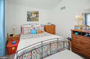 250 Longchamp Dr, Souderton, PA 18964 - Photo 21