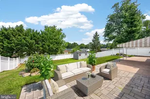 3129 Sycamore Ln, Norristown, PA 19401 - Photo 5