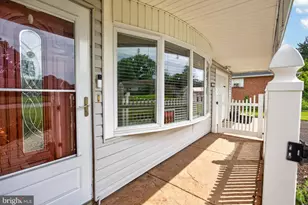 3129 Sycamore Ln, Norristown, PA 19401 - Photo 7