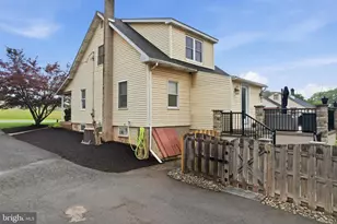 3033 Linfield Rd, Pottstown, PA 19464 - Photo 3