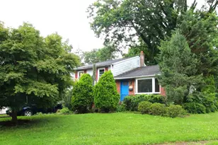 1750 N North Hills Ave, Willow Grove, PA 19090 - Photo 1