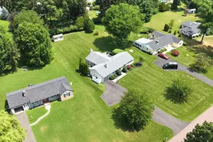 1121 W Thomas Rd, Lansdale, PA 19446 - Photo 3