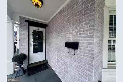 24 Thomas, Bryn Mawr, PA 19010 - Photo 5