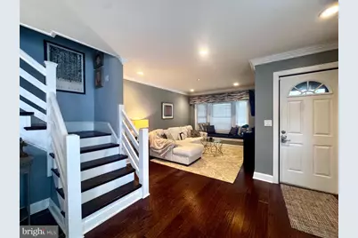 24 Thomas, Bryn Mawr, PA 19010 - Photo 11