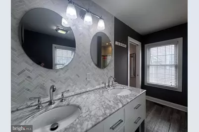 24 Thomas, Bryn Mawr, PA 19010 - Photo 31