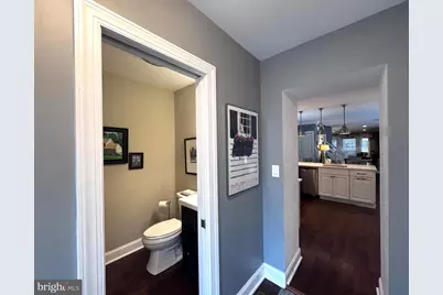 24 Thomas, Bryn Mawr, PA 19010 - Photo 21