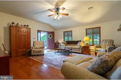 1397 Edgeview Street, East Greenville, PA 18041 - Photo 7