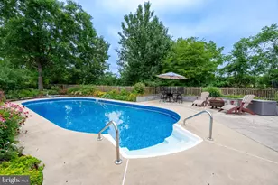 1397 Edgeview St, East Greenville, PA 18041 - Photo 57