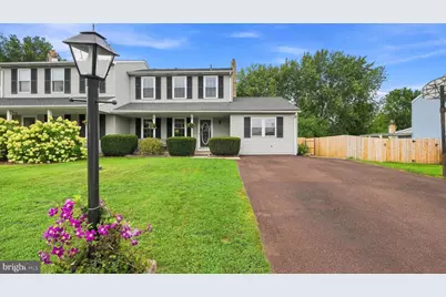 431 Windsor Drive, Harleysville, PA 19438 - Photo 1