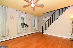658 Macoby Ave, Green Lane, PA 18054 - Photo 3