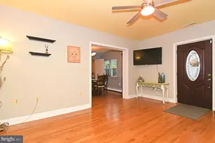658 Macoby Ave, Green Lane, PA 18054 - Photo 5