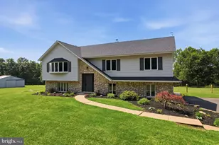 803 Ridge Rd, Tylersport, PA 18971 - Photo 1