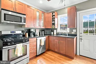 357 E Hector St, Conshohocken, PA 19428 - Photo 7
