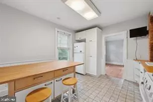457 W Lancaster Ave, Haverford, PA 19041 - Photo 5