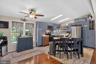334 Cedar Dr, Green Lane, PA 18054 - Photo 7