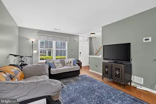 474 Stoneglen St, Collegeville, PA 19426 - Photo 5