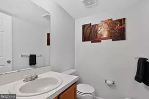 474 Stoneglen St, Collegeville, PA 19426 - Photo 13