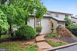 136 Pinecrest Ln, King of Prussia, PA 19406 - Photo 3