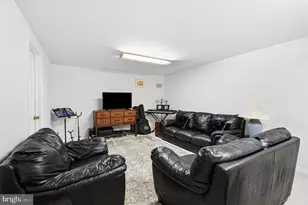1132 Lindsay Ln, Rydal, PA 19046 - Photo 7