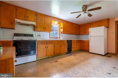 3106 Kutztown Road, East Greenville, PA 18041 - Photo 7
