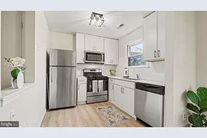 215 Coates Street, Bridgeport, PA 19405 - Photo 9