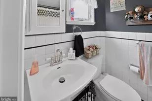 250 W King St, Pottstown, PA 19464 - Photo 17