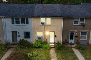 153 Sunrise Ln, Pottstown, PA 19464 - Photo 3