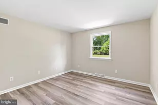 2010 Pine St, Hatfield, PA 19440 - Photo 13