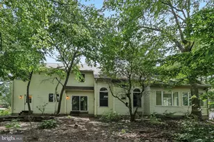 111 Manor Dr, Lansdale, PA 19446 - Photo 3