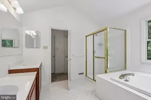111 Manor Dr, Lansdale, PA 19446 - Photo 35