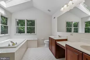 111 Manor Dr, Lansdale, PA 19446 - Photo 29