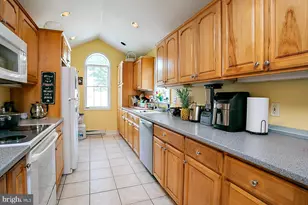 2916 Whitehall Rd, Norristown, PA 19403 - Photo 11