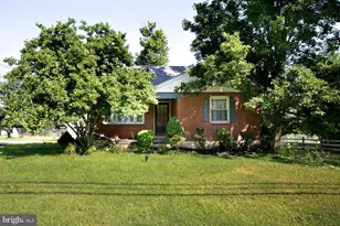 2916 Whitehall Rd, Norristown, PA 19403 - Photo 7