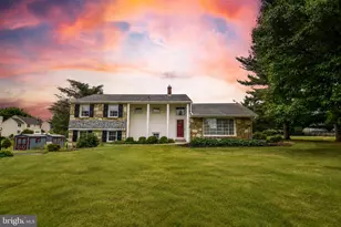 10 E Summit Ave, Telford, PA 18969 - Photo 1