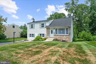 333 Central Dr, Lansdale, PA 19446 - Photo 3